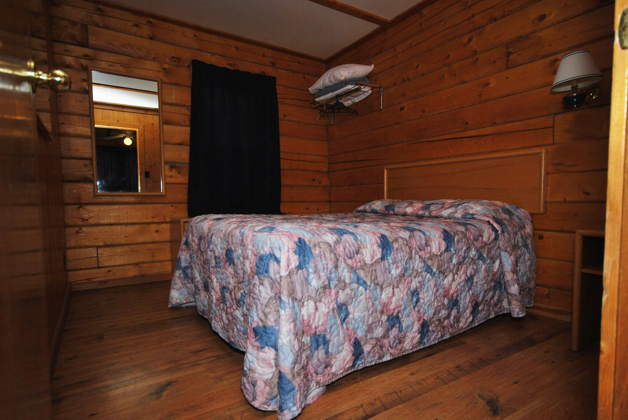 Kenosee Inn & Cabins Kenosee Park Quarto foto